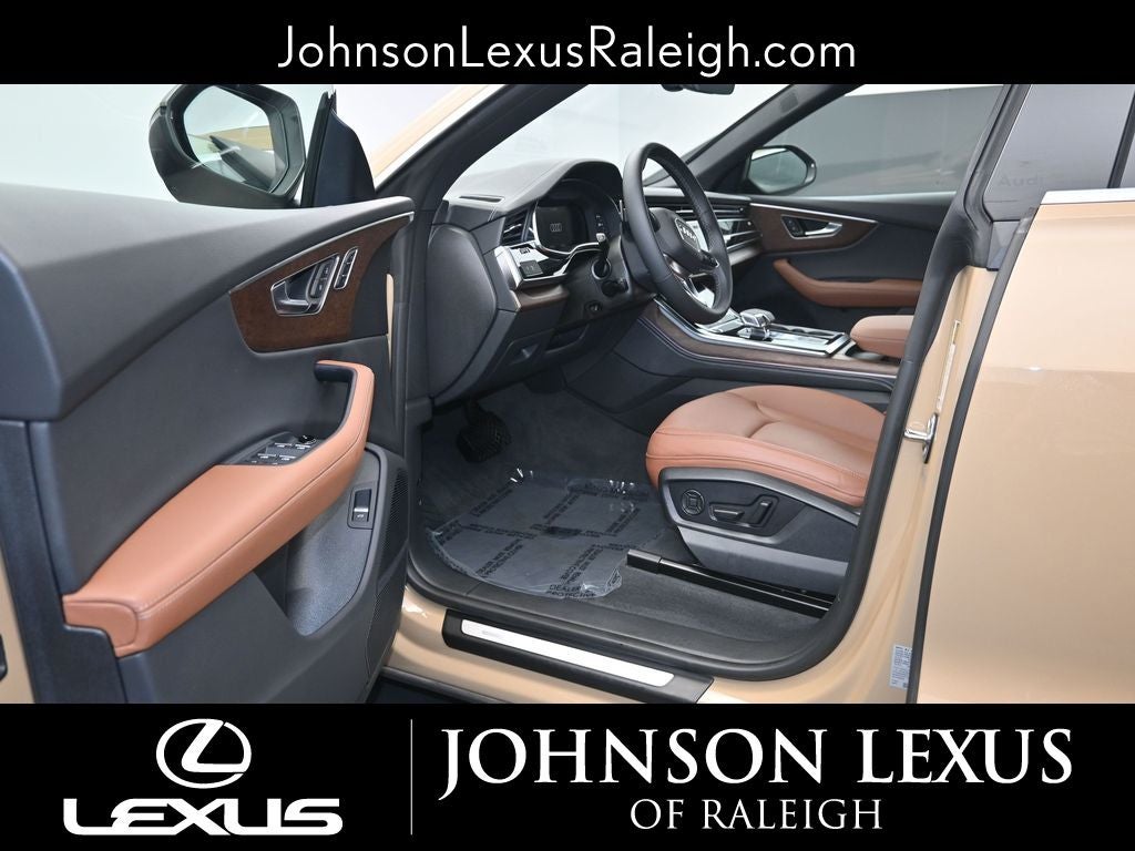 2025 Audi Q8 55 Premium Plus quattro