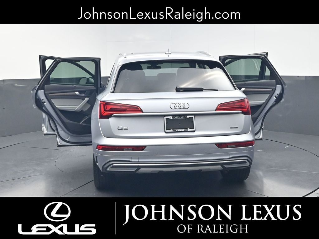 2021 Audi Q5 45 Prestige quattro