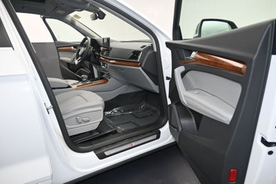 2023 Audi Q5 45 S line Premium quattro