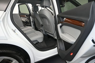 2023 Audi Q5 45 S line Premium quattro