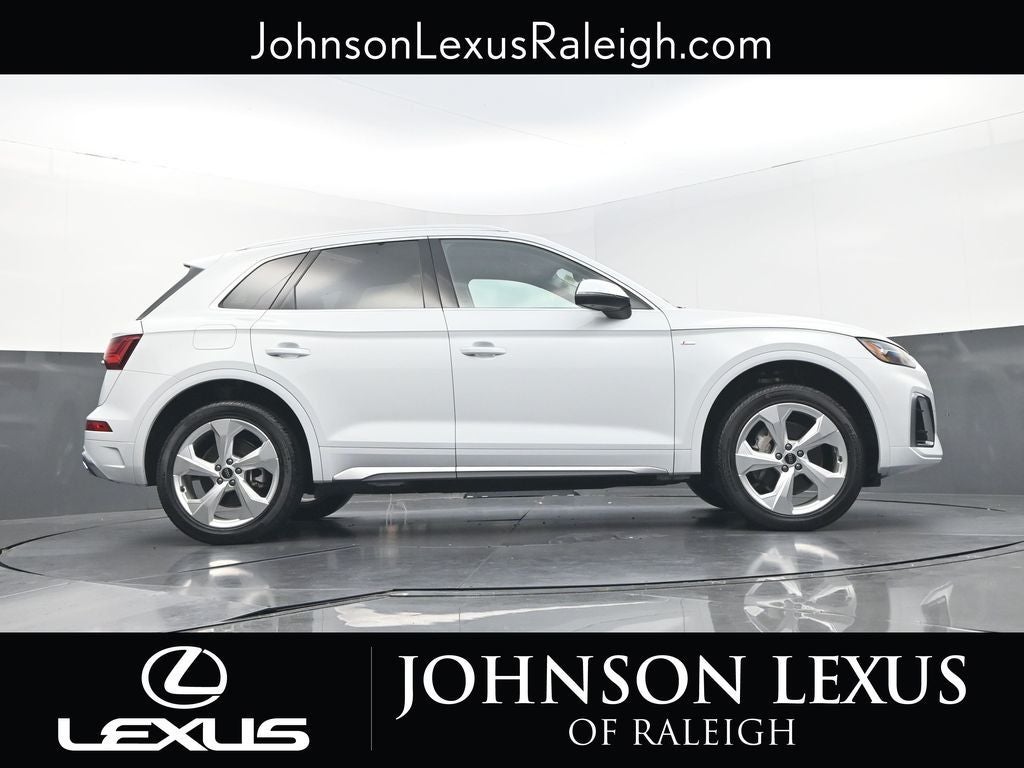 2023 Audi Q5 45 S line Premium quattro