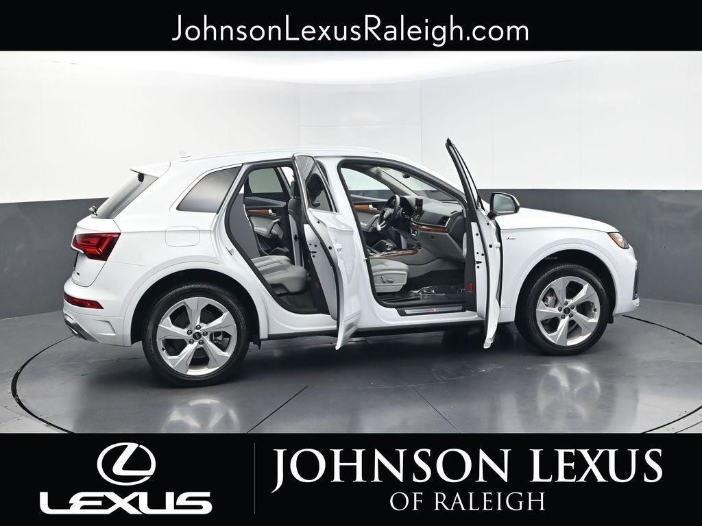 2023 Audi Q5 45 S line Premium quattro
