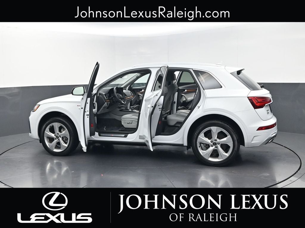 2023 Audi Q5 45 S line Premium quattro