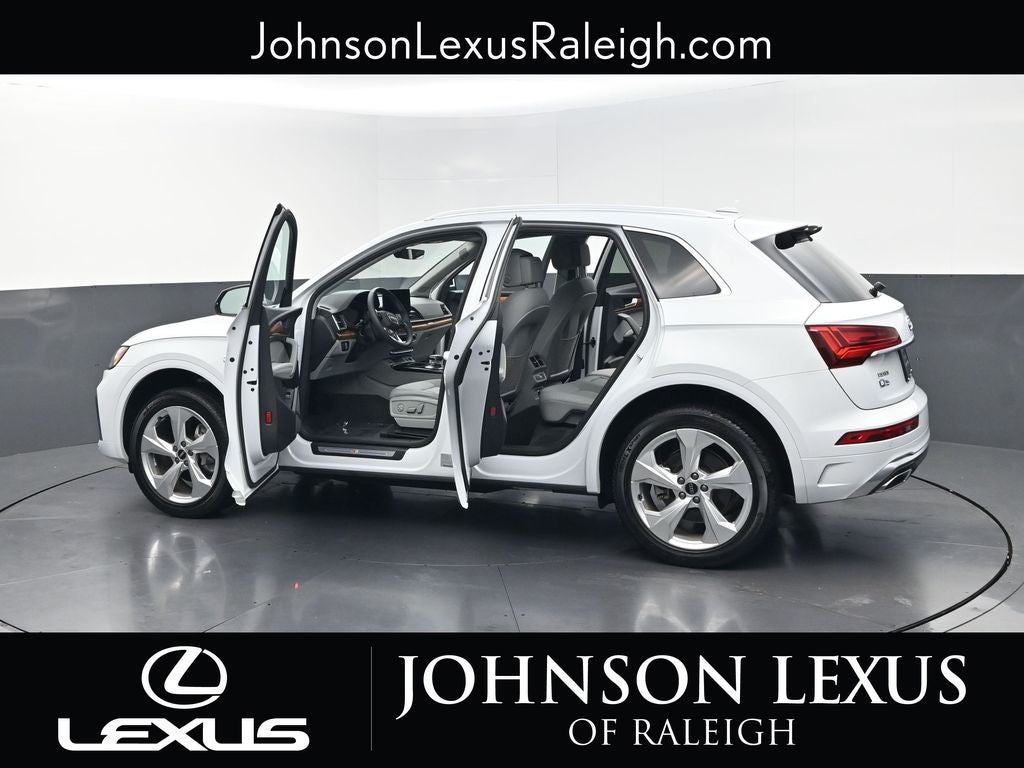 2023 Audi Q5 45 S line Premium quattro