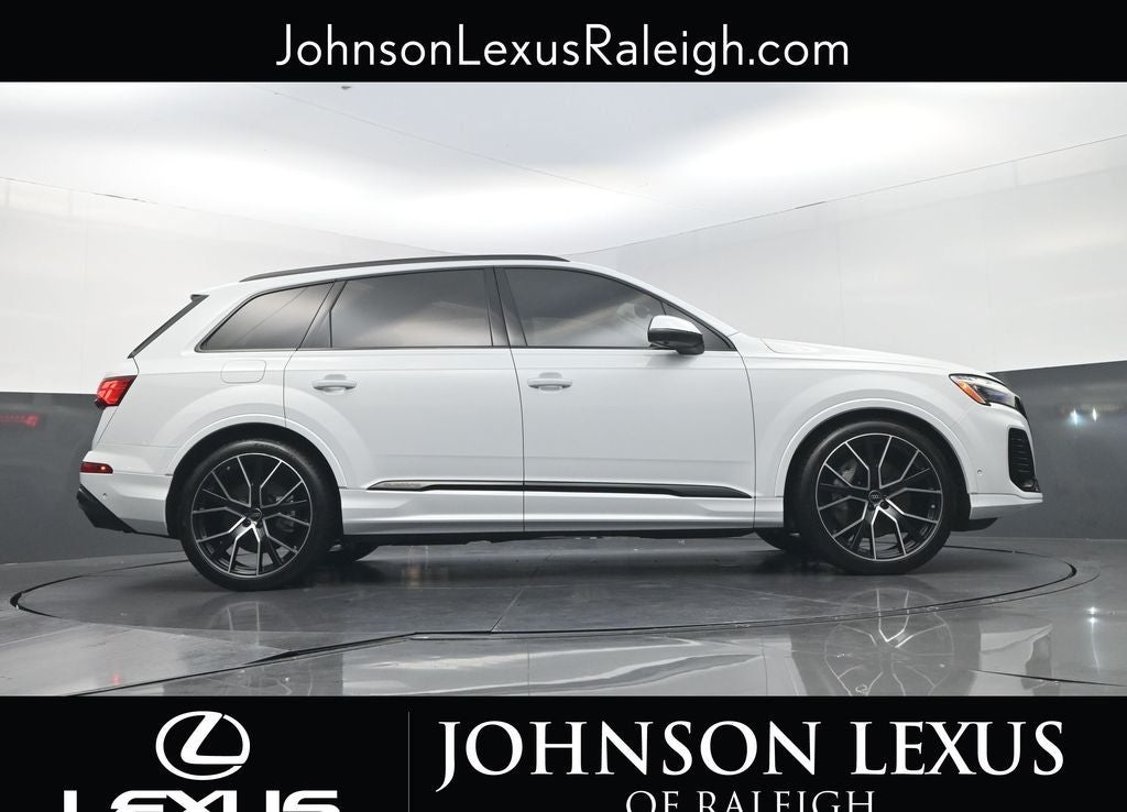 2025 Audi Q7 55 Prestige quattro