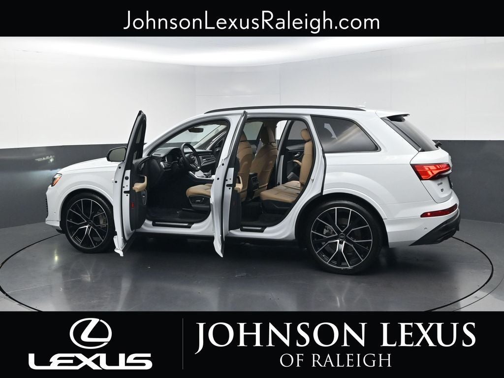 2025 Audi Q7 55 Prestige quattro