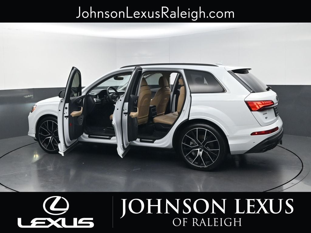 2025 Audi Q7 55 Prestige quattro