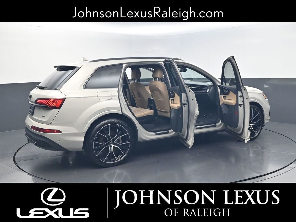 2023 Audi Q7 55 Prestige quattro