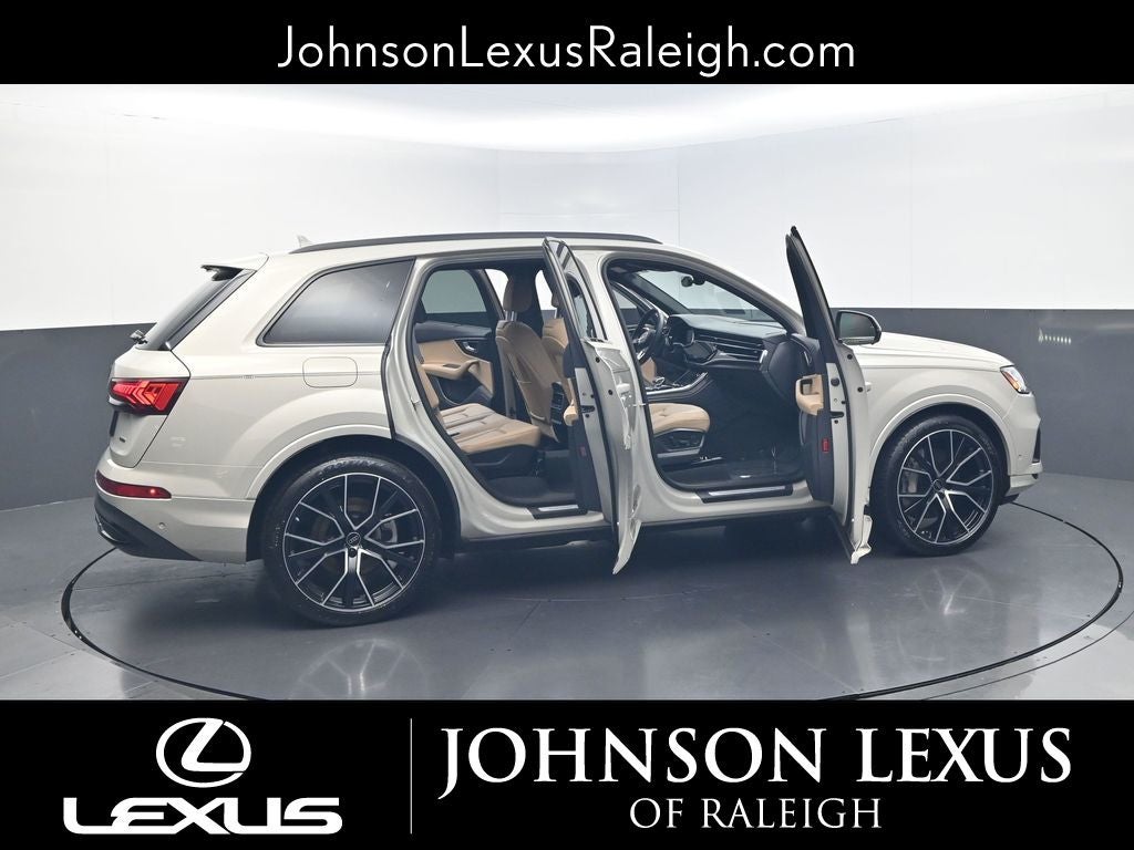 2023 Audi Q7 55 Prestige quattro