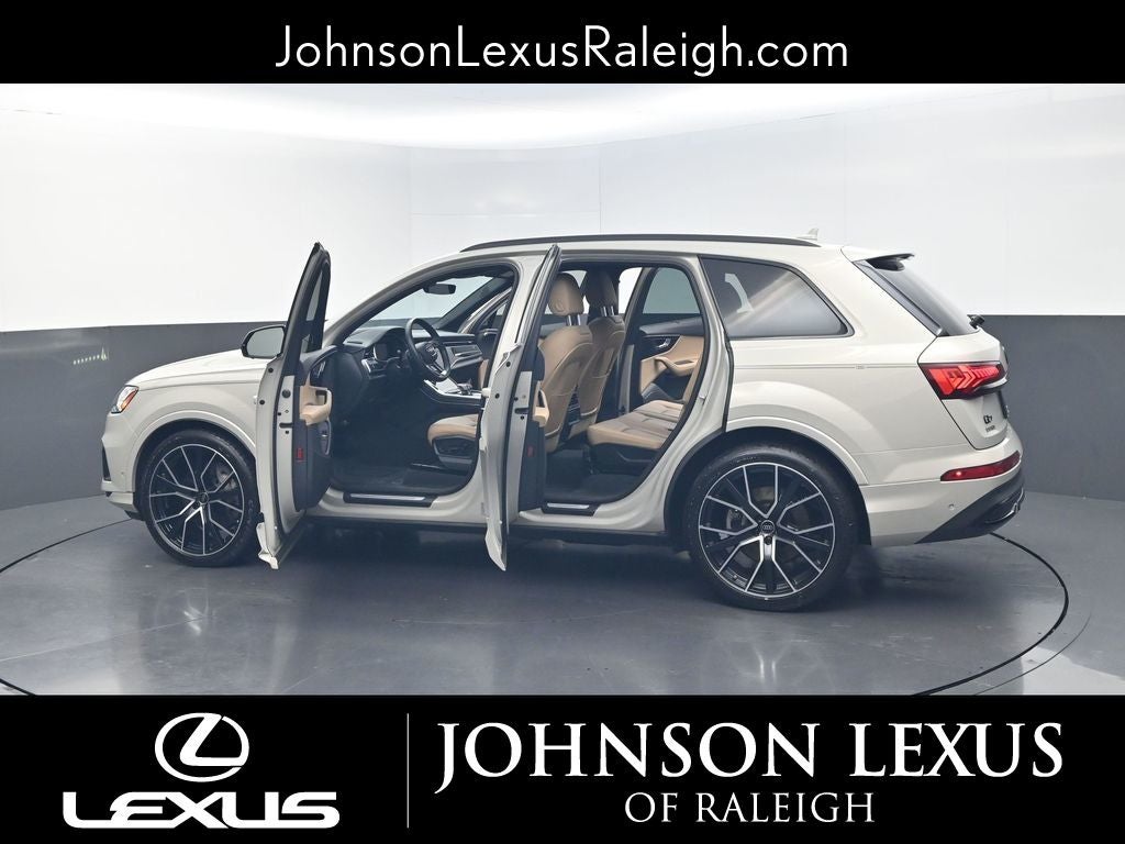 2023 Audi Q7 55 Prestige quattro