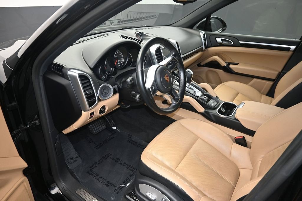 2017 Porsche Cayenne Base