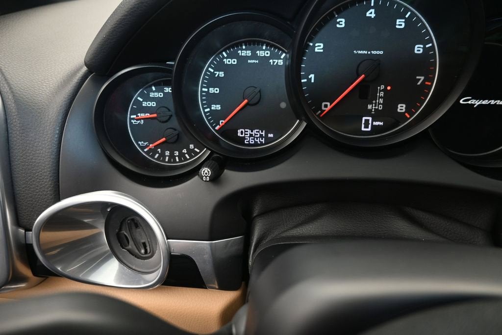 2017 Porsche Cayenne Base