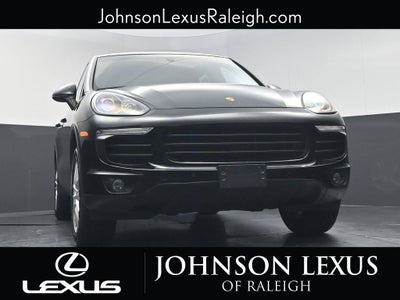 2017 Porsche Cayenne Base