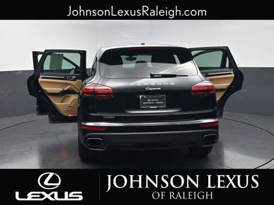 2017 Porsche Cayenne Base