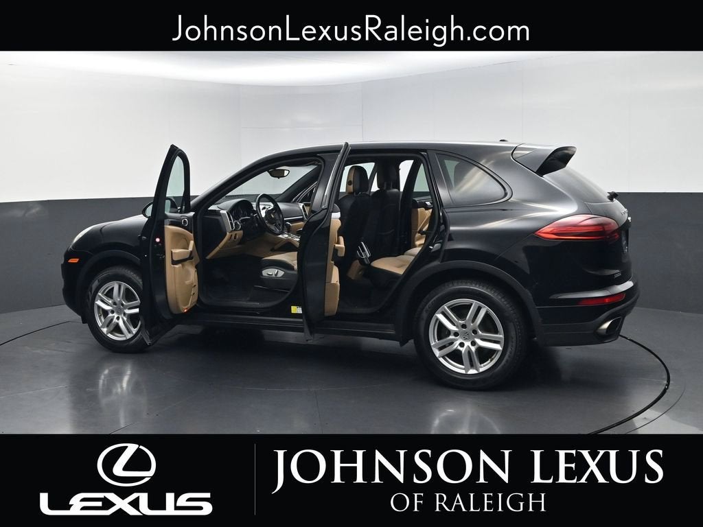 2017 Porsche Cayenne Base