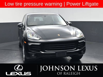 2017 Porsche Cayenne Base