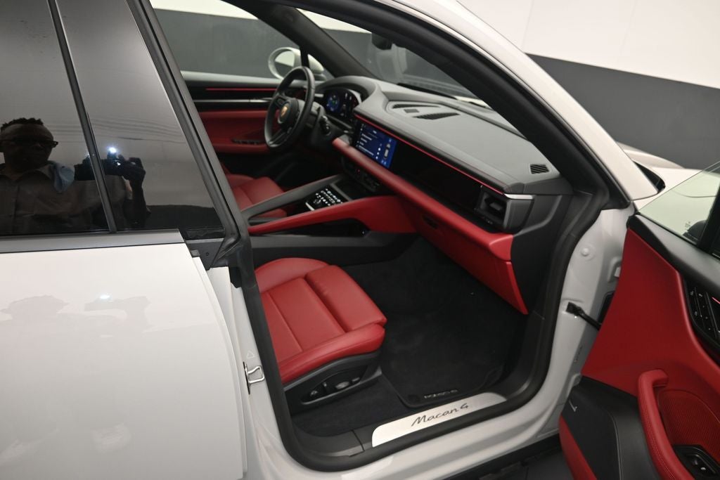 2026 Porsche Macan Electric 4