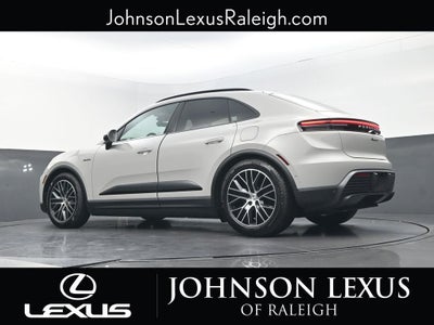 2026 Porsche Macan Electric 4