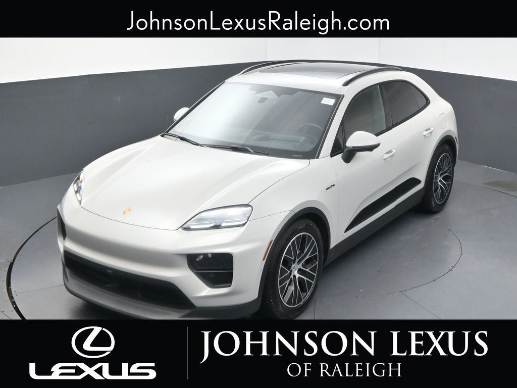 2026 Porsche Macan Electric 4
