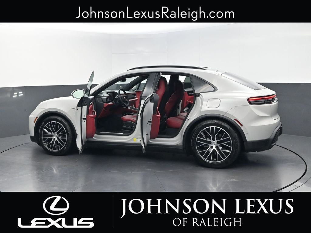 2026 Porsche Macan Electric 4