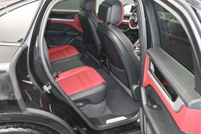 2024 Porsche Cayenne Coupe Base