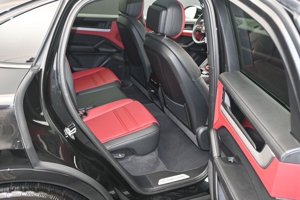 2024 Porsche Cayenne Coupe Base