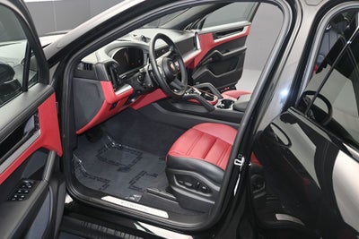 2024 Porsche Cayenne Coupe Base