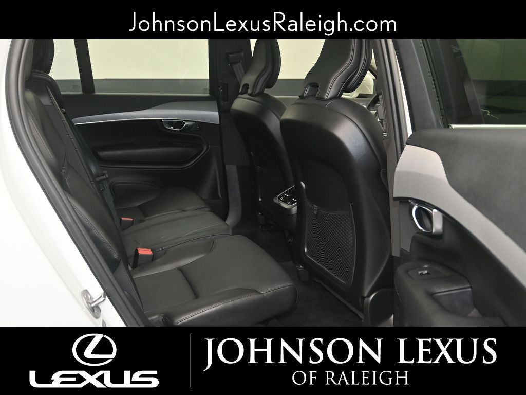 2023 Volvo XC90 B5 Core