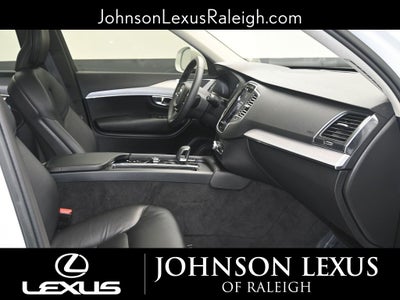 2023 Volvo XC90 B5 Core