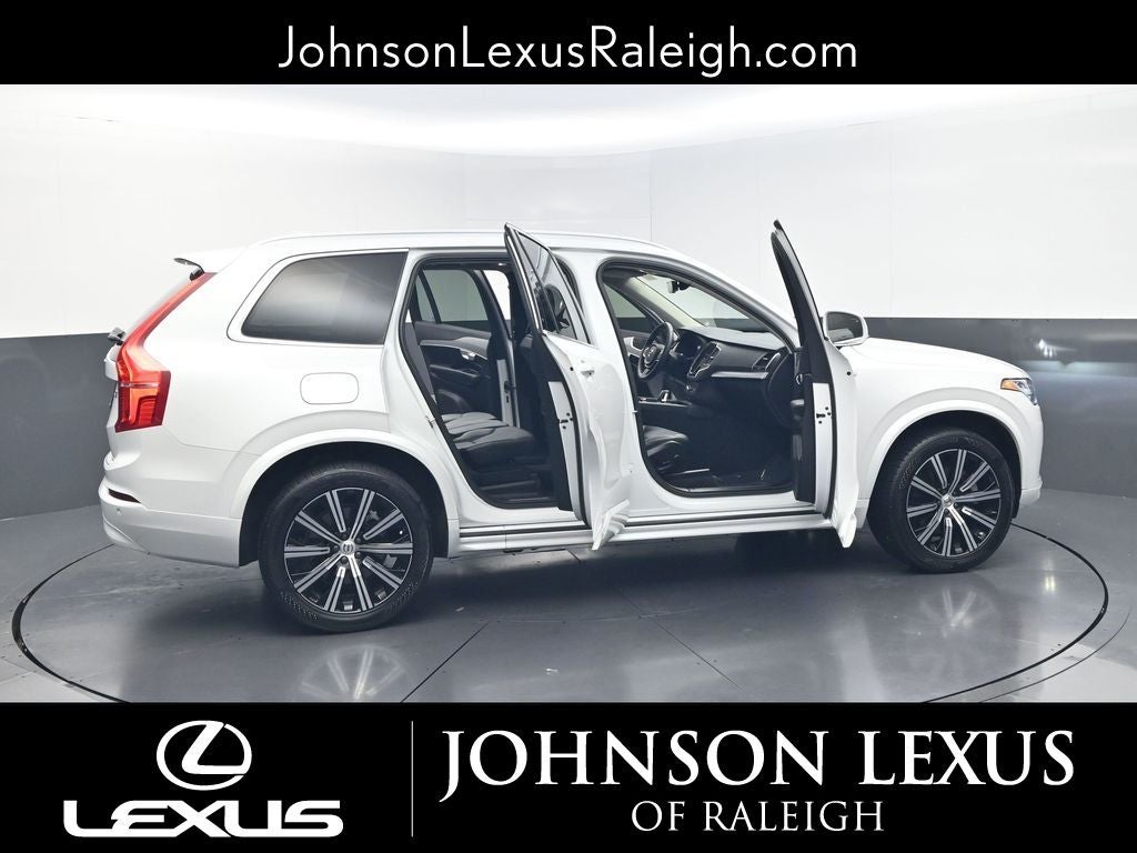 2023 Volvo XC90 B5 Core