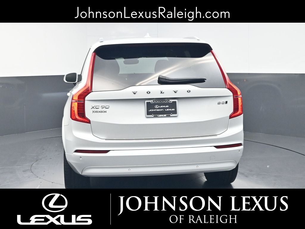 2023 Volvo XC90 B5 Core