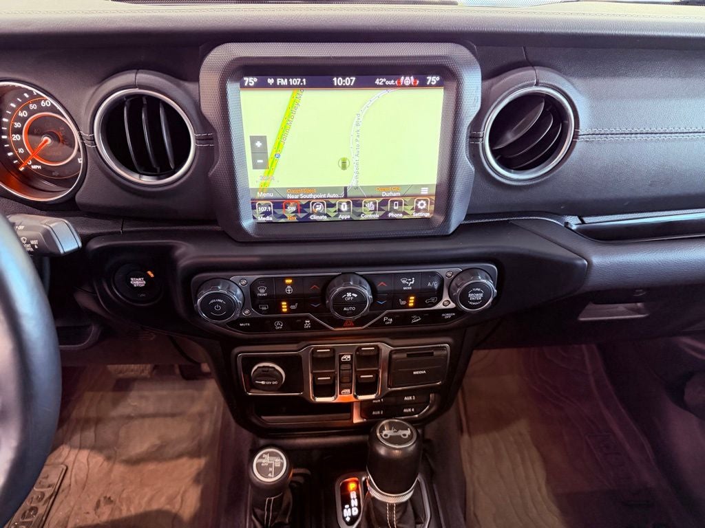 2020 Jeep Wrangler Unlimited Sahara NORTH ED/LEATHER/3-PC TOP/LED/SAFETY