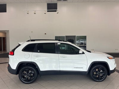 2016 Jeep Cherokee Limited NAV/LEATHER SEATS/4 NEW TIRES