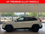 2016 Jeep Cherokee Limited NAV/LEATHER SEATS/4 NEW TIRES