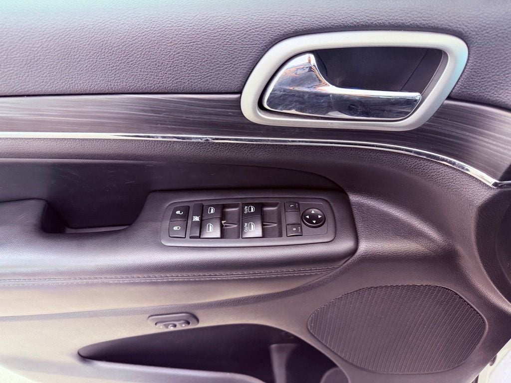 2019 Jeep Grand Cherokee Limited PANO ROOF/NAV/BLIND SPOT/PARK AST/CARPLAY