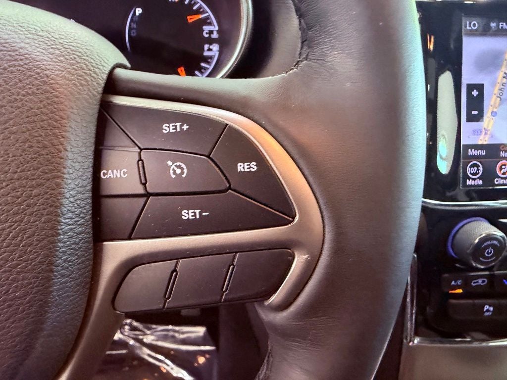 2019 Jeep Grand Cherokee Limited PANO ROOF/NAV/BLIND SPOT/PARK AST/CARPLAY