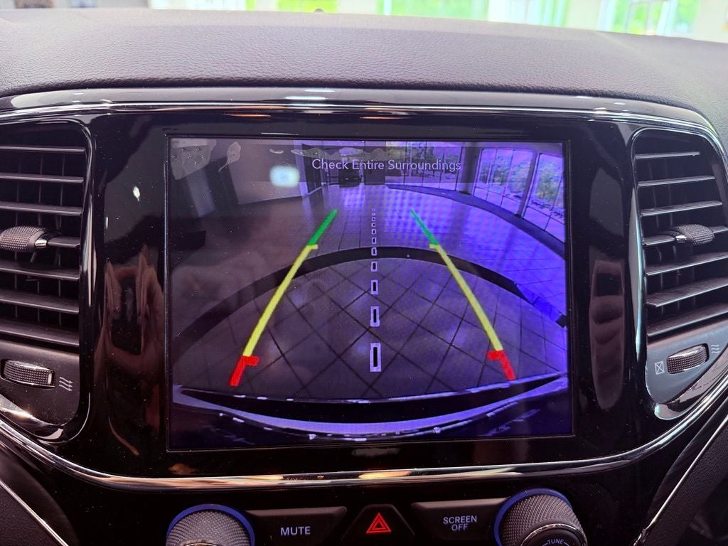 2019 Jeep Grand Cherokee Limited PANO ROOF/NAV/BLIND SPOT/PARK AST/CARPLAY