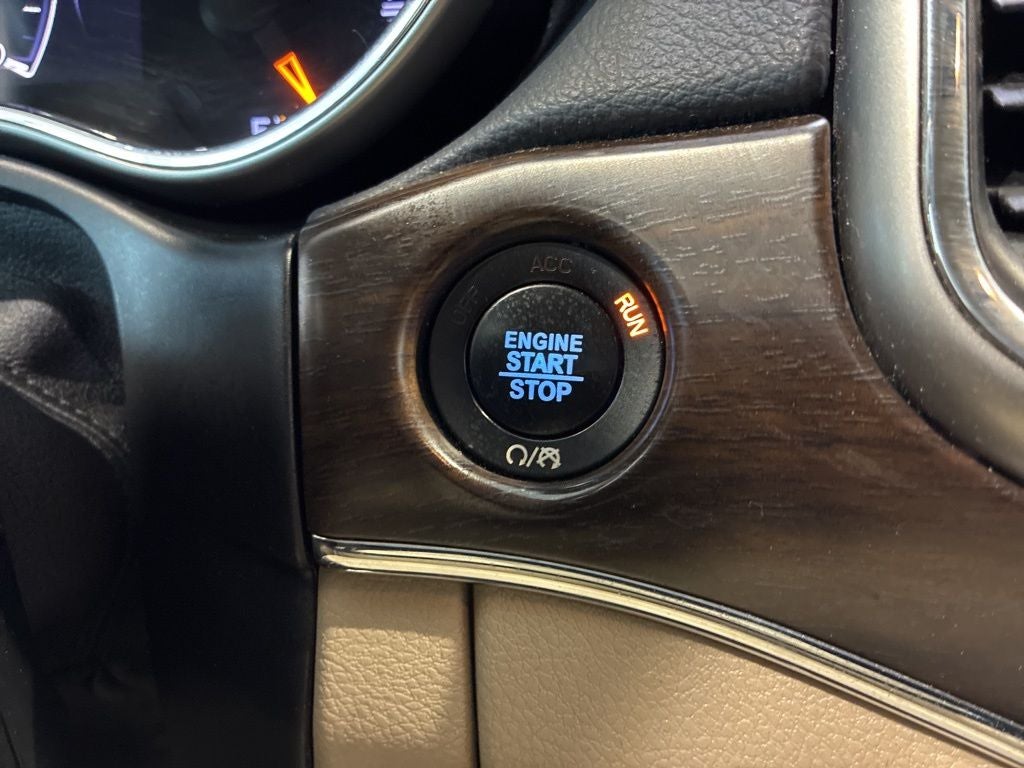 2018 Jeep Grand Cherokee Limited CARPLAY/SUNROOF/PWR SEAT/1-OWNER