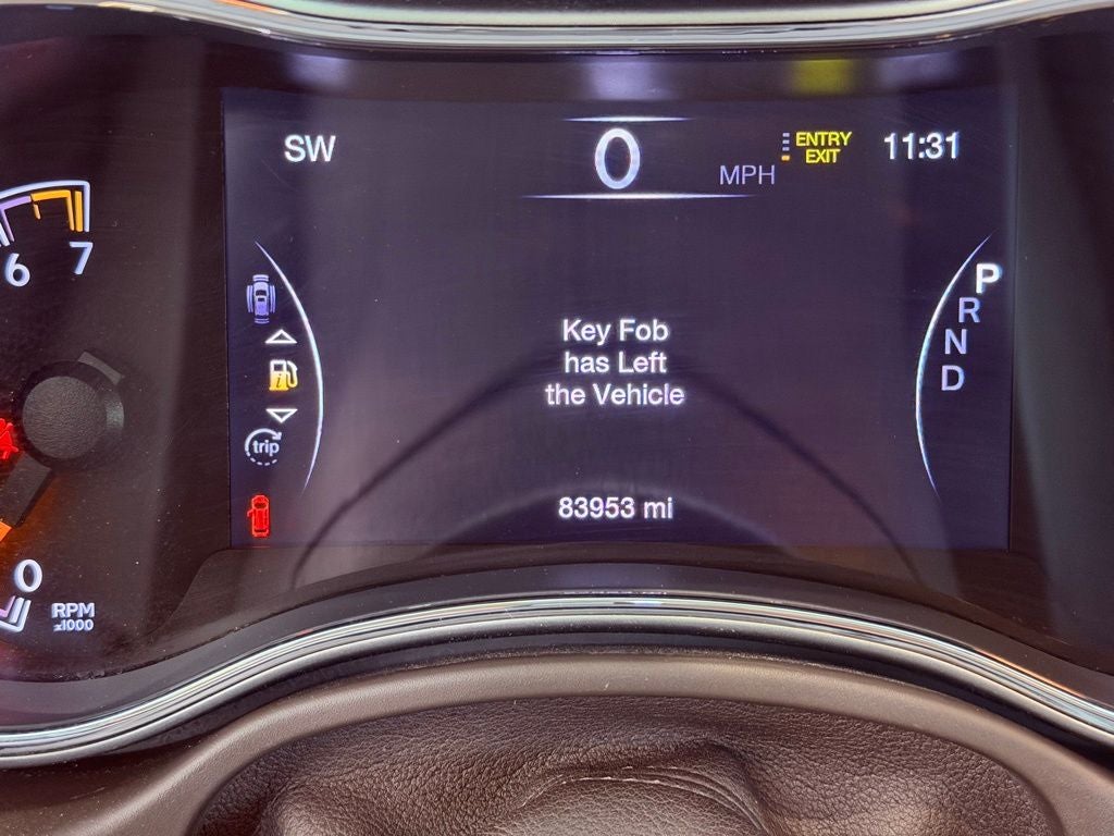 2018 Jeep Grand Cherokee Overland PANO ROOF/NAV/ACTIVE SAFETY PKG/BLIND SPOT