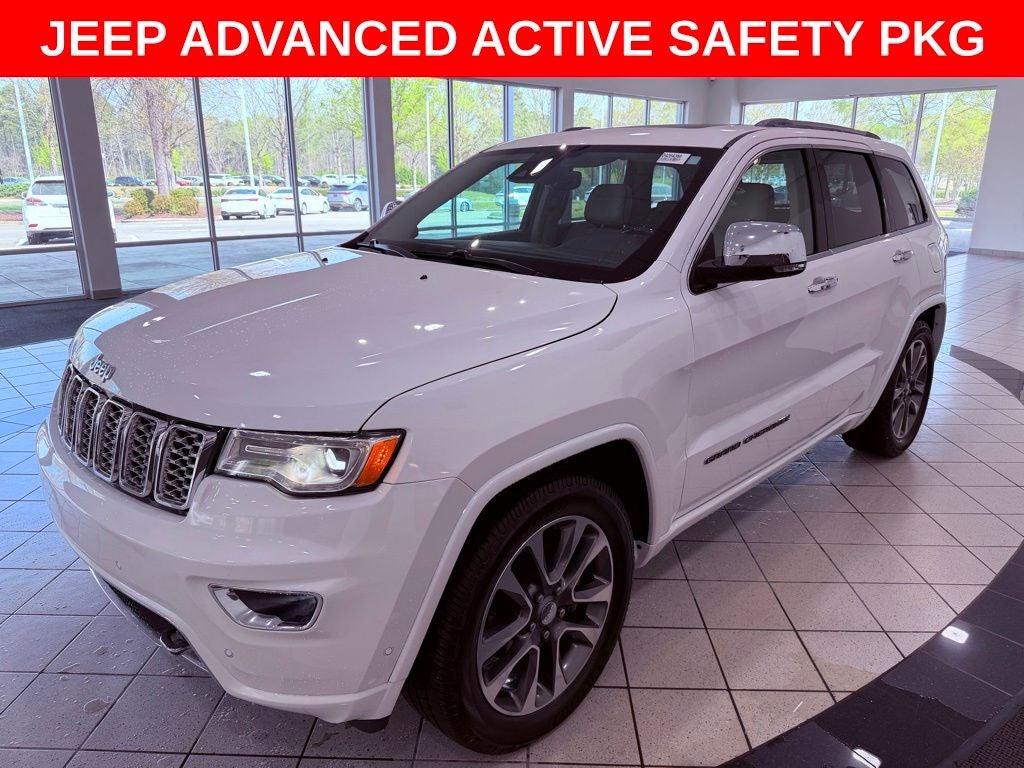 2018 Jeep Grand Cherokee Overland PANO ROOF/NAV/ACTIVE SAFETY PKG/BLIND SPOT