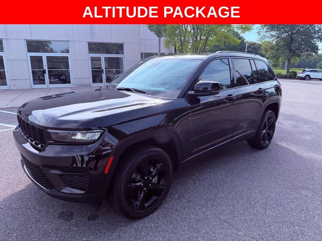 2023 Jeep Grand Cherokee Altitude CARPLAY/PARK AST/BLIND SPOT/CLEAN CARFAX