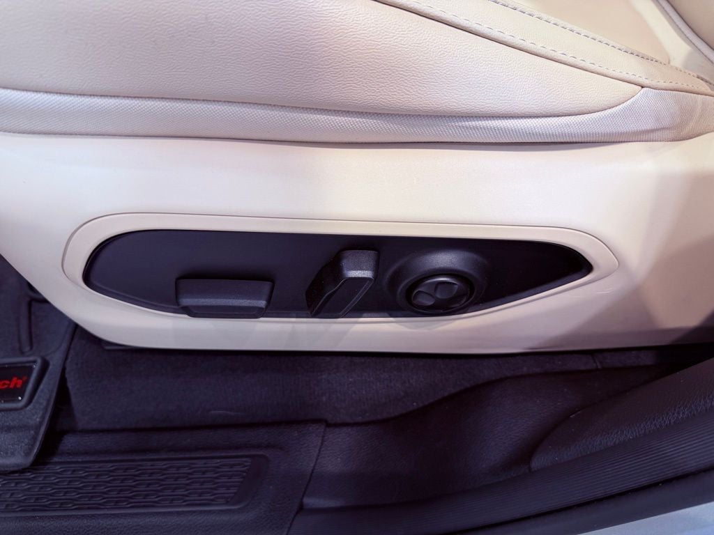 2024 Jeep Grand Cherokee Limited PANO ROOF/NAV/BLIND SPOT/1 OWNER