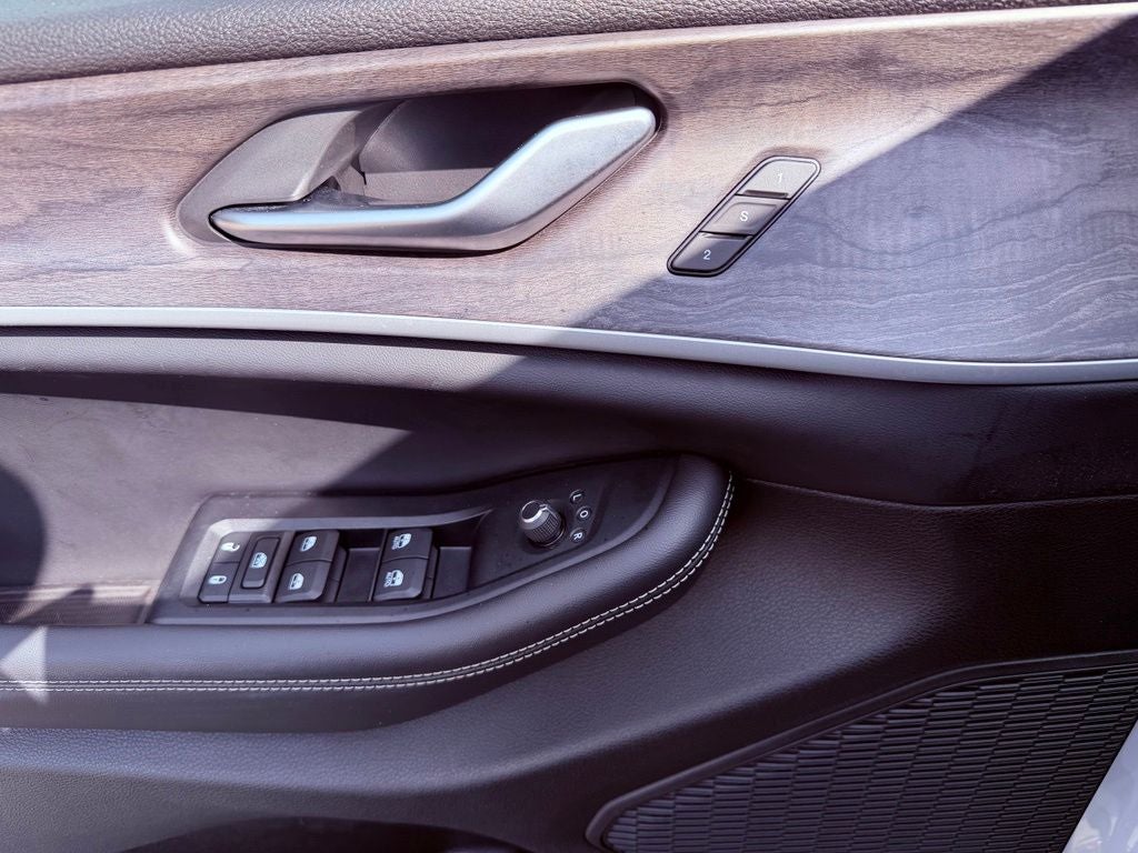 2023 Jeep Grand Cherokee L Limited NAV/BLIND SPOT/PARK AST/SMART CRUISE