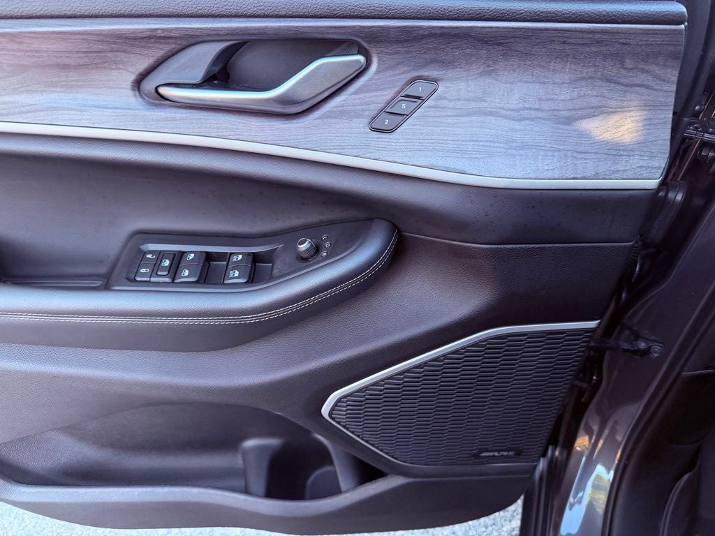 2021 Jeep Grand Cherokee L Limited PANO ROOF/ALPINE AUDIO/NAV/CARPLAY