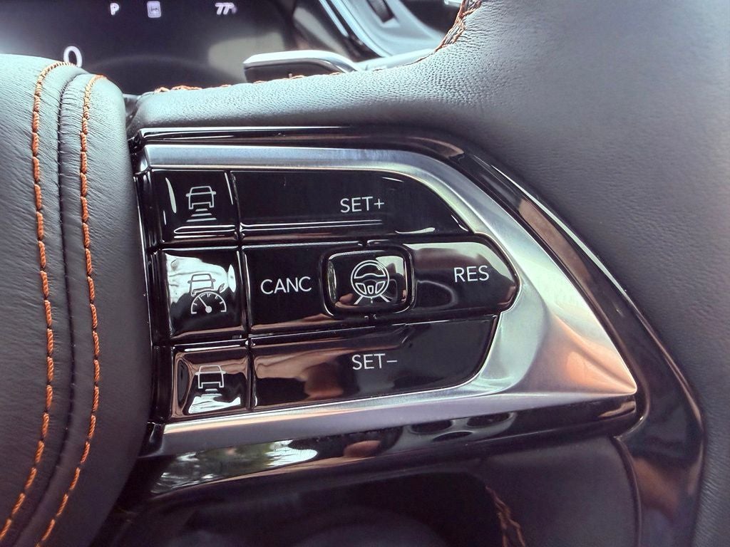 2026 Jeep Grand Cherokee L Summit PANO ROOF/MCINTOSH AUDIO/HEAD UP/360 CAM
