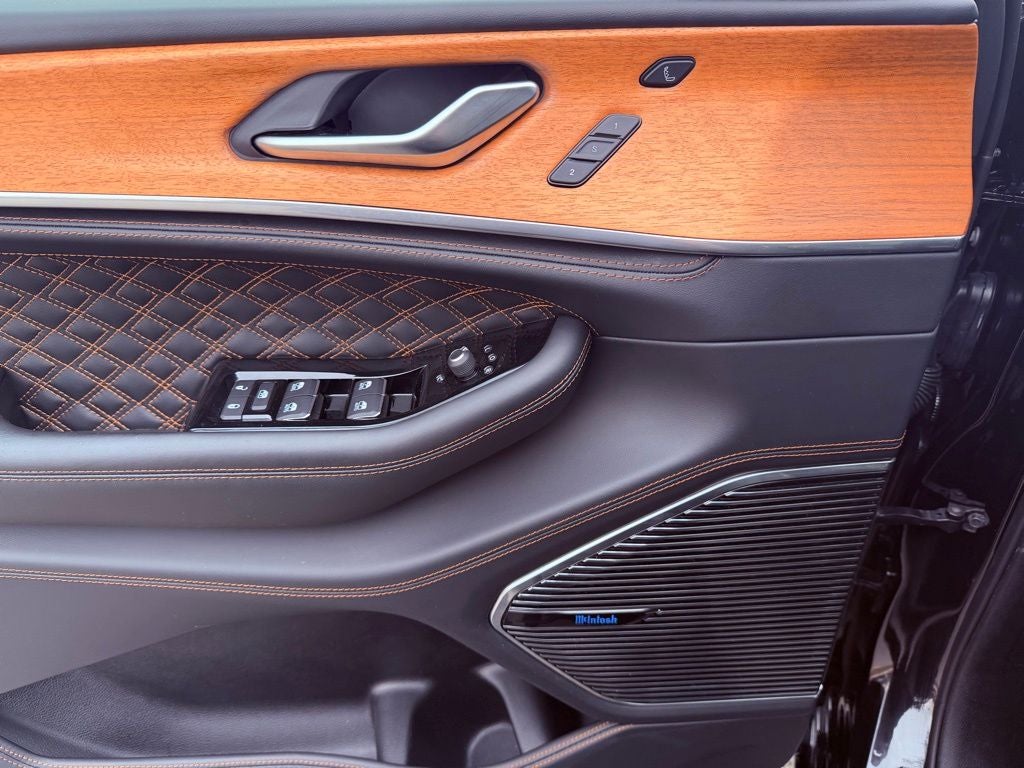 2023 Jeep Grand Cherokee Summit Reserve 4xe PANO ROOF/MCINTOSH SOUND