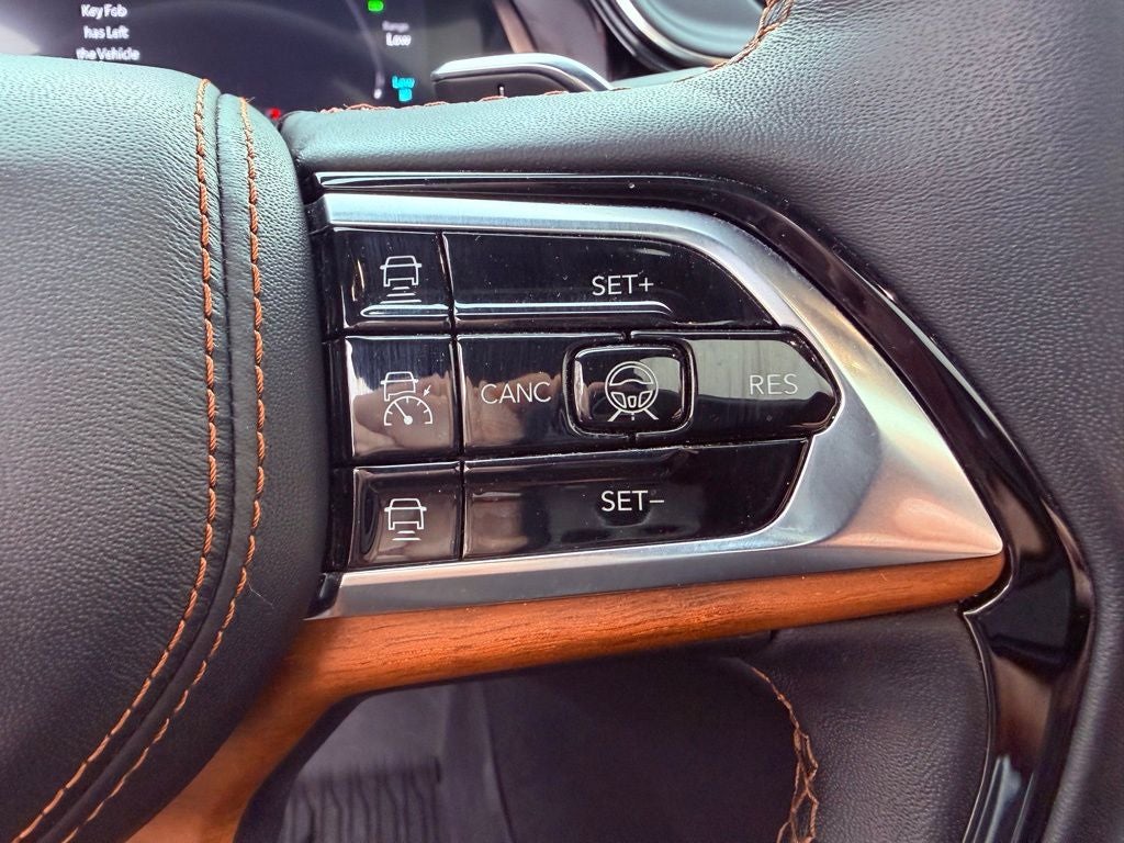 2023 Jeep Grand Cherokee Summit Reserve 4xe PANO ROOF/MCINTOSH SOUND