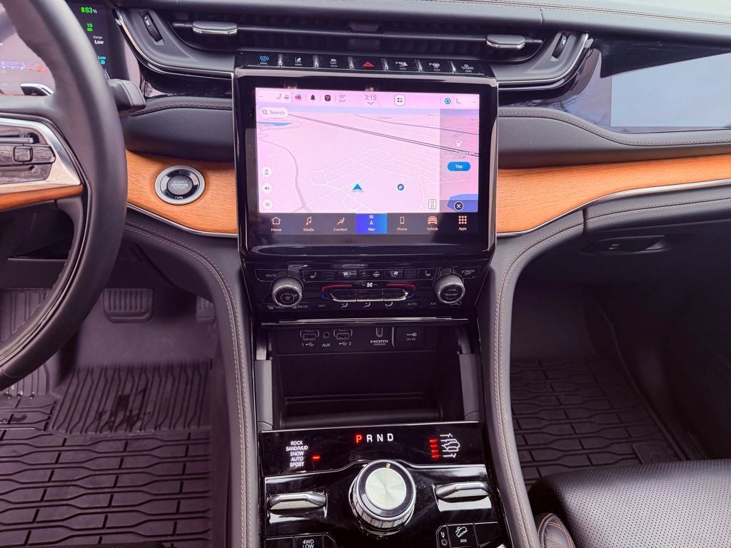 2023 Jeep Grand Cherokee Summit Reserve 4xe PANO ROOF/MCINTOSH SOUND