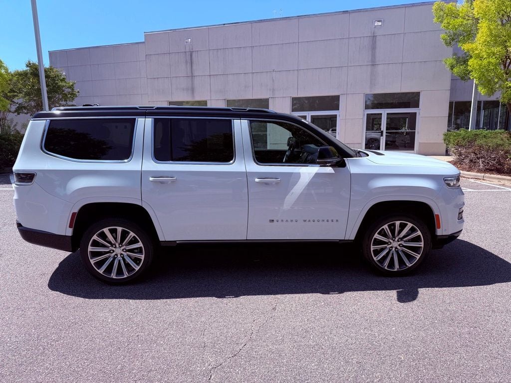 2023 Jeep Grand Wagoneer Series II PANO ROOF/MCINTOSH AUDIO/HEAD UP/360 CAM