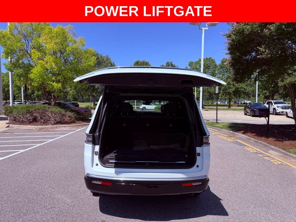 2023 Jeep Grand Wagoneer Series II PANO ROOF/MCINTOSH AUDIO/HEAD UP/360 CAM